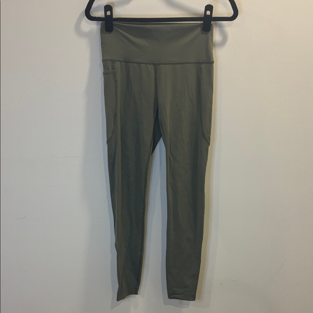 Outdoor Voices Green Leggings Size Small